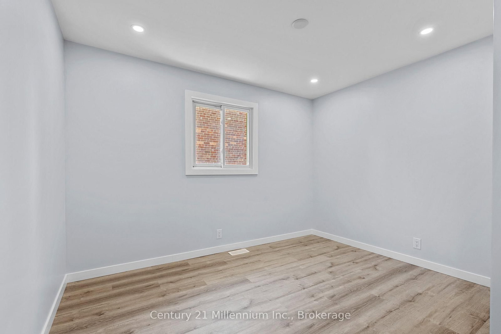 873 9th Avenue E • Owen Sound, ON photo 39