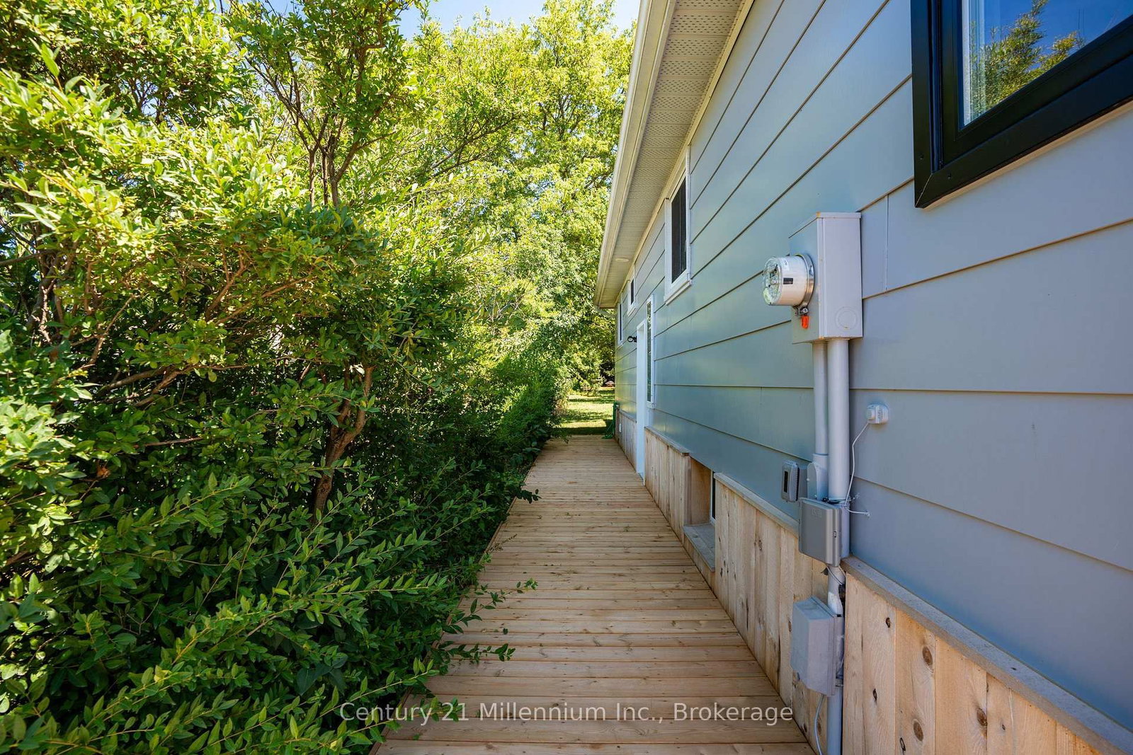 873 9th Avenue E • Owen Sound, ON photo 4