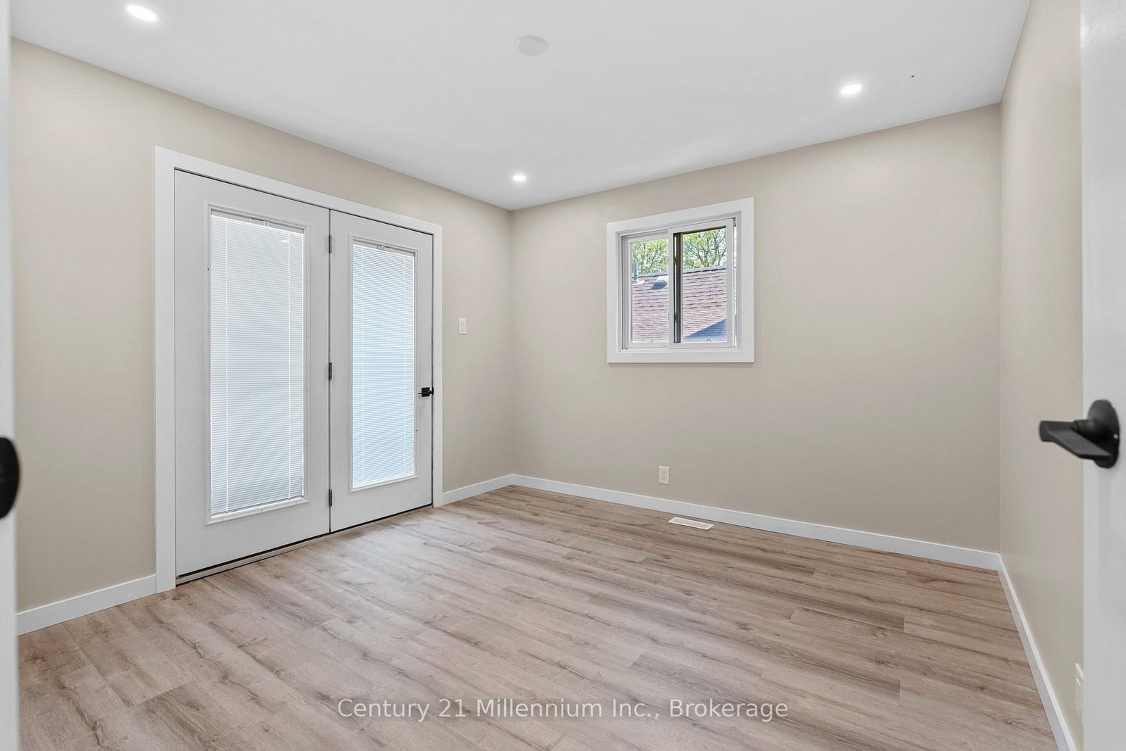 873 9th Avenue E • Owen Sound, ON photo 41