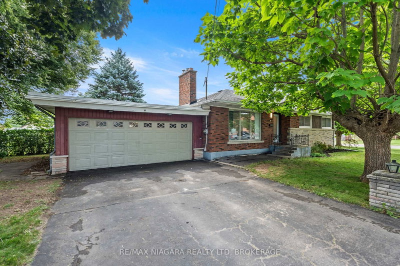 67 MAPLE PARK Drive
