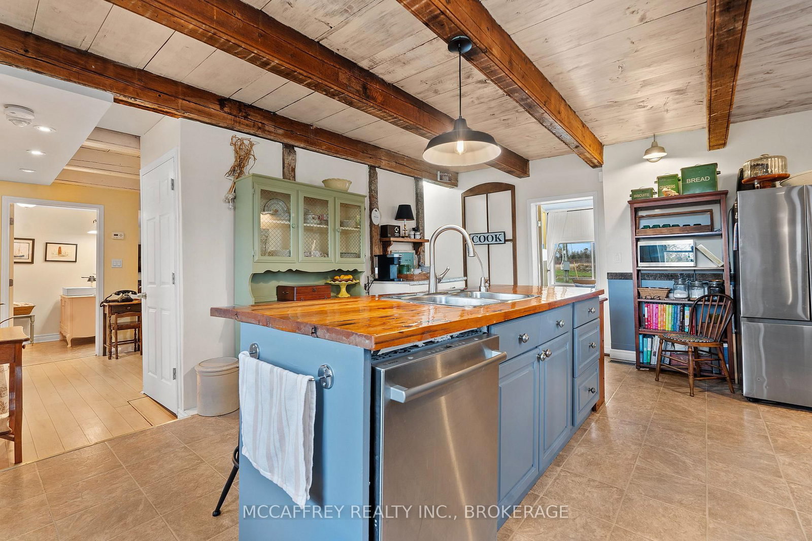 1549 DOYLE Road • Bath, ON photo 16