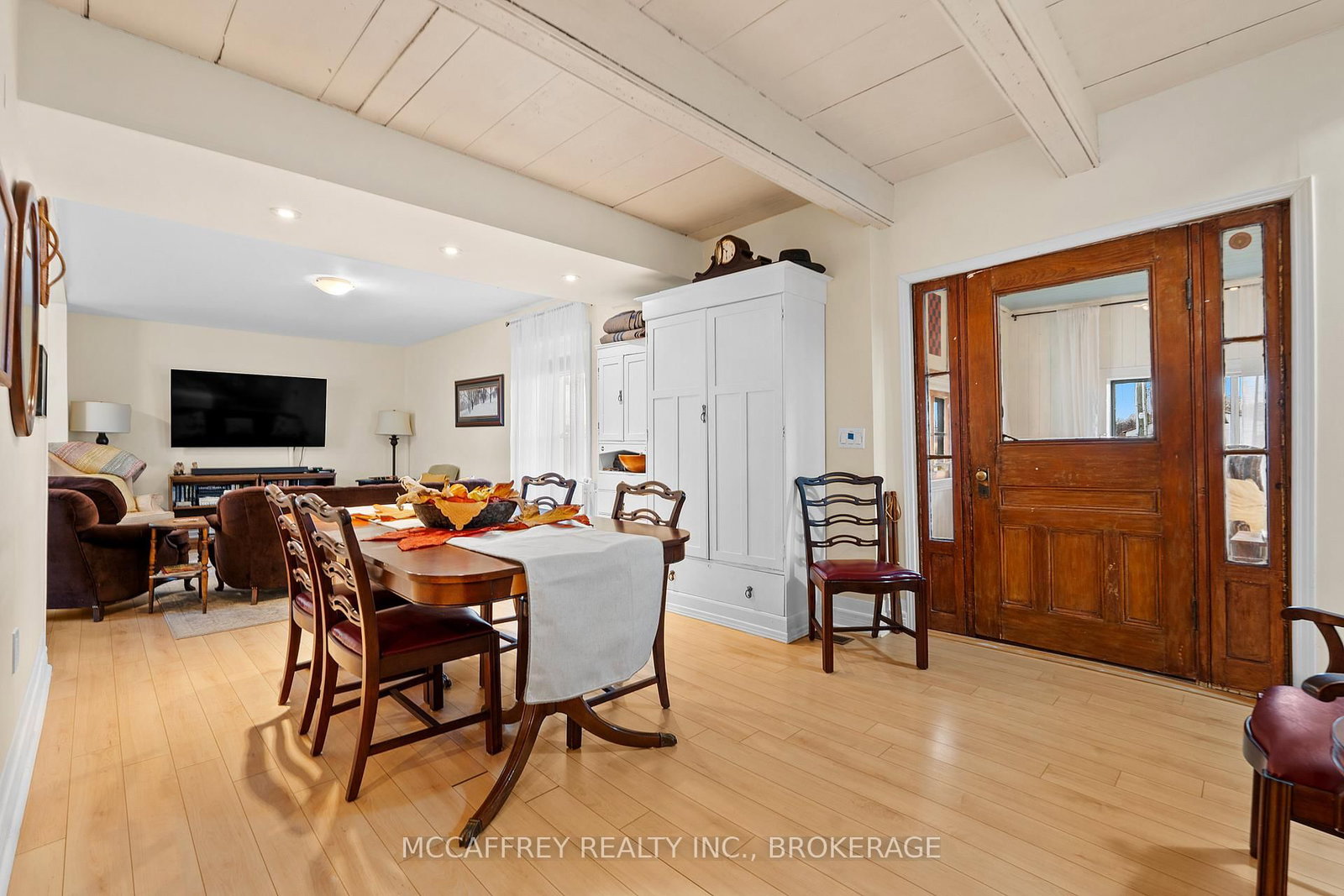 1549 DOYLE Road • Bath, ON photo 6