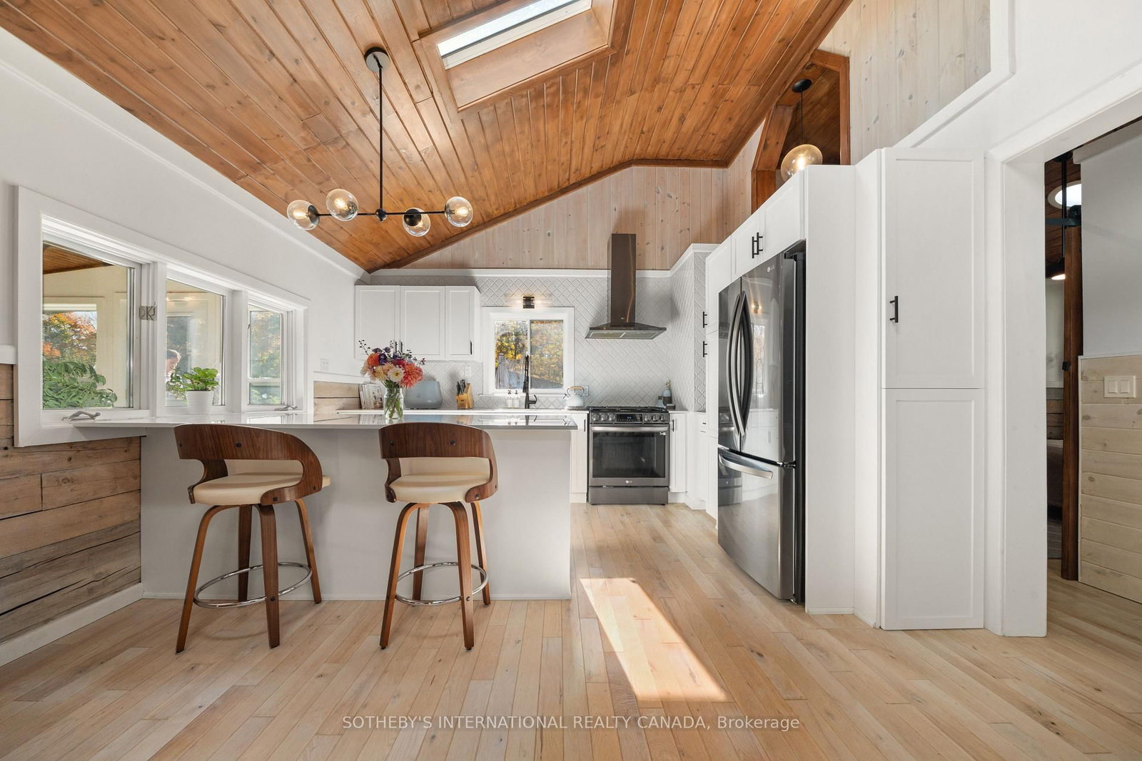 220 Easterbrook Road S • Prince Edward County, ON photo 10