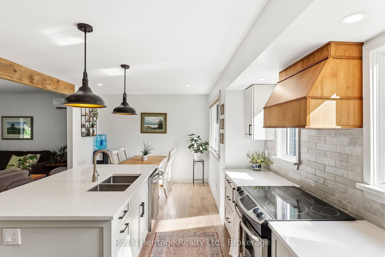 93 Division Street S • Brighton, ON photo 12