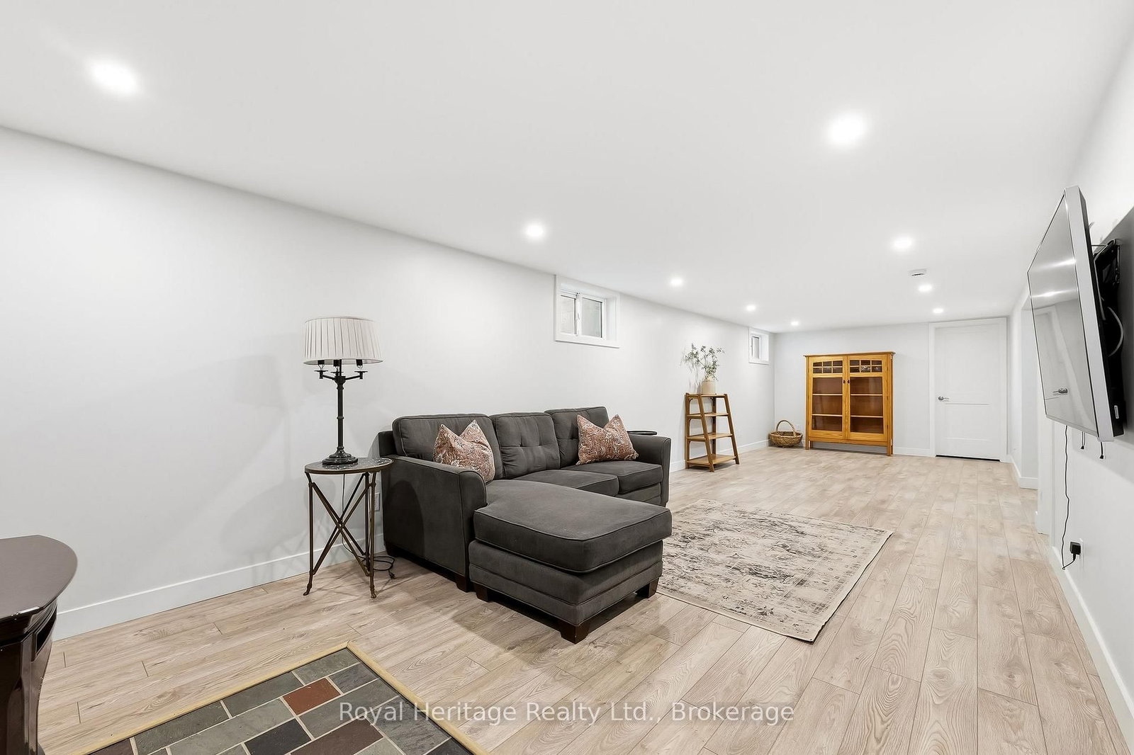 93 Division Street S • Brighton, ON photo 21