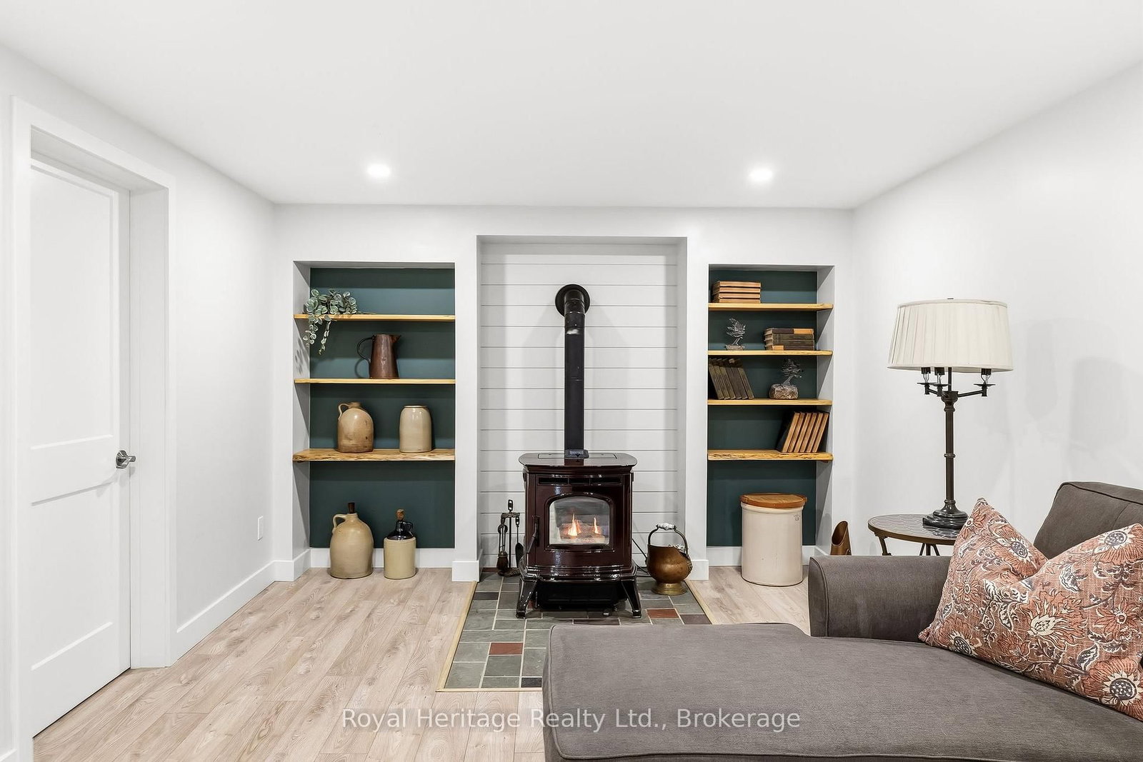 93 Division Street S • Brighton, ON photo 23