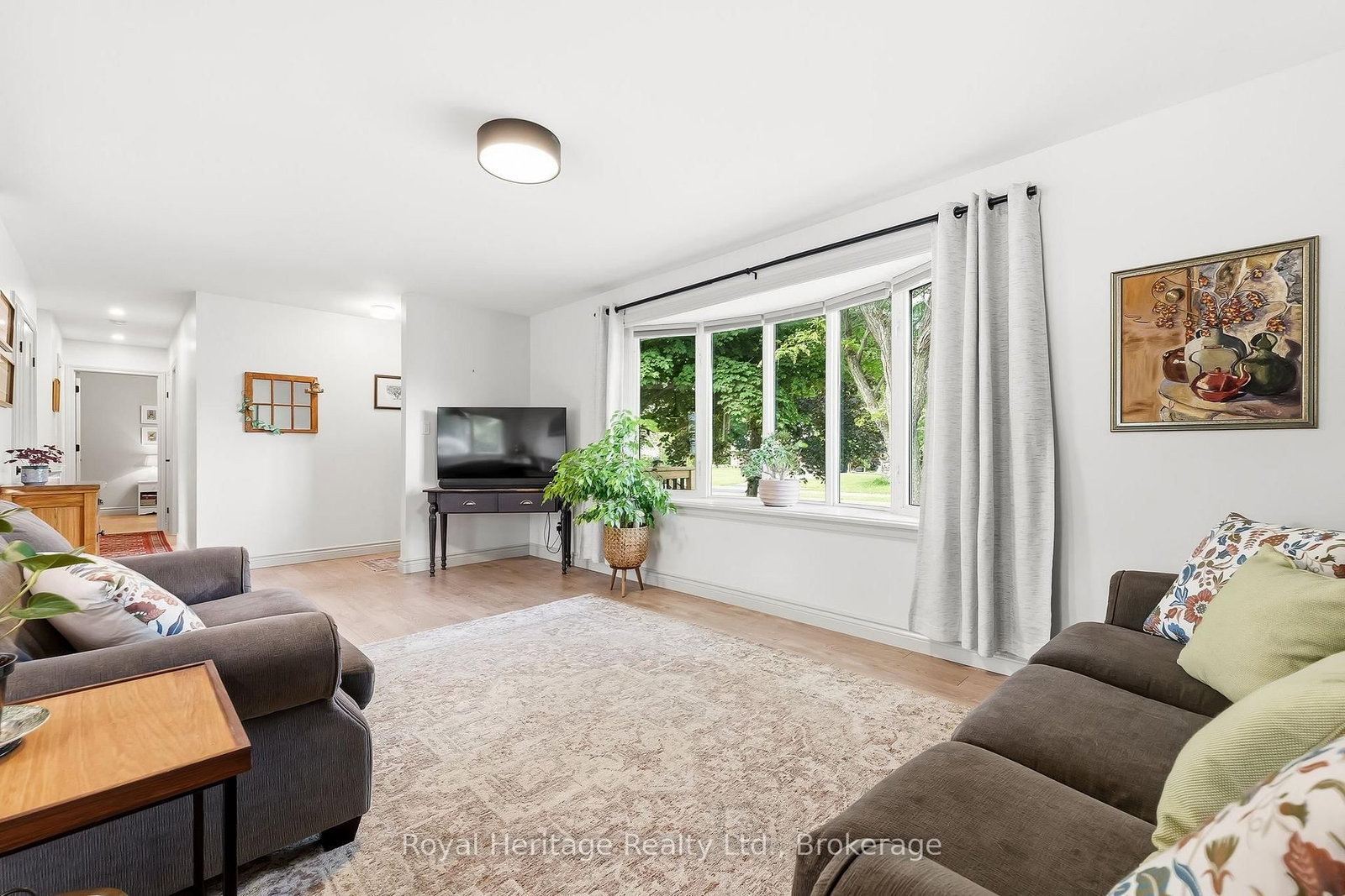 93 Division Street S • Brighton, ON photo 8