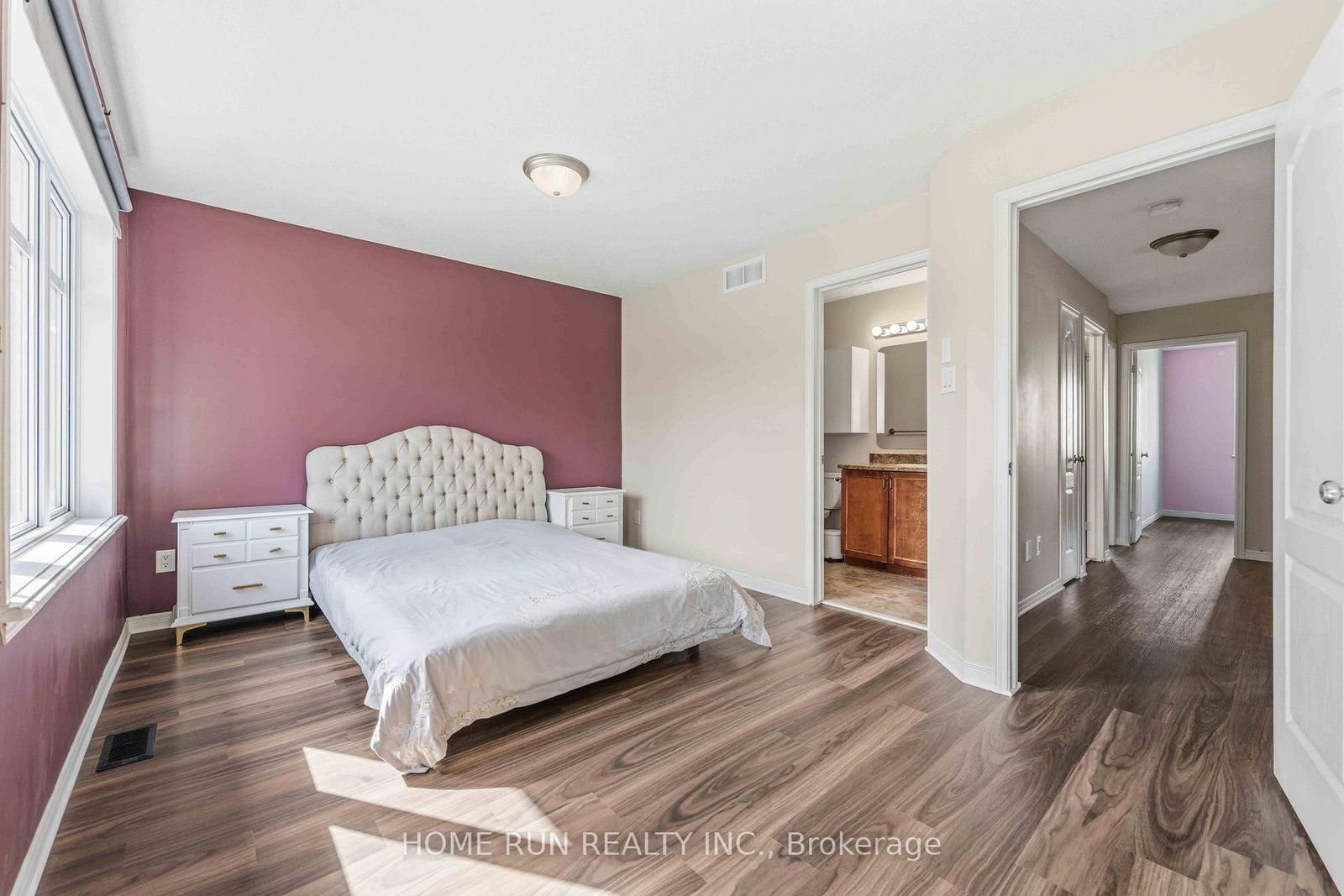 230 Badgeley Avenue • Ottawa, ON photo 15