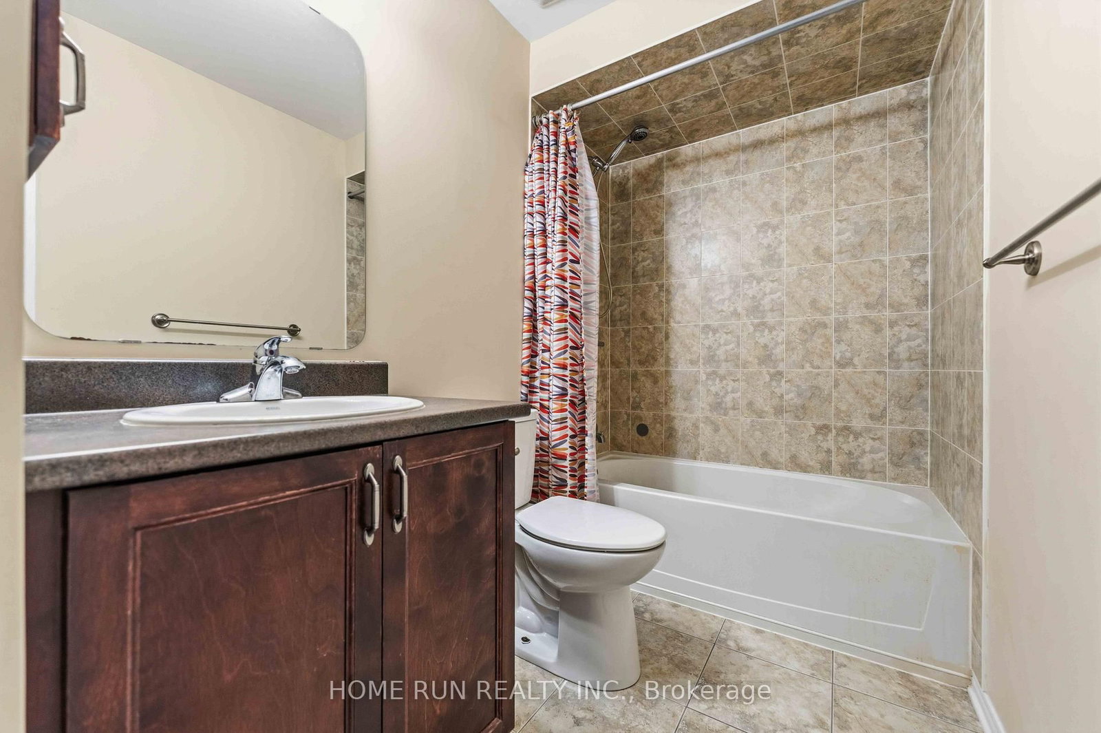 230 Badgeley Avenue • Ottawa, ON photo 18
