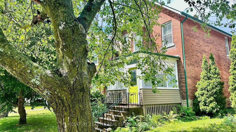 216 Brock Street