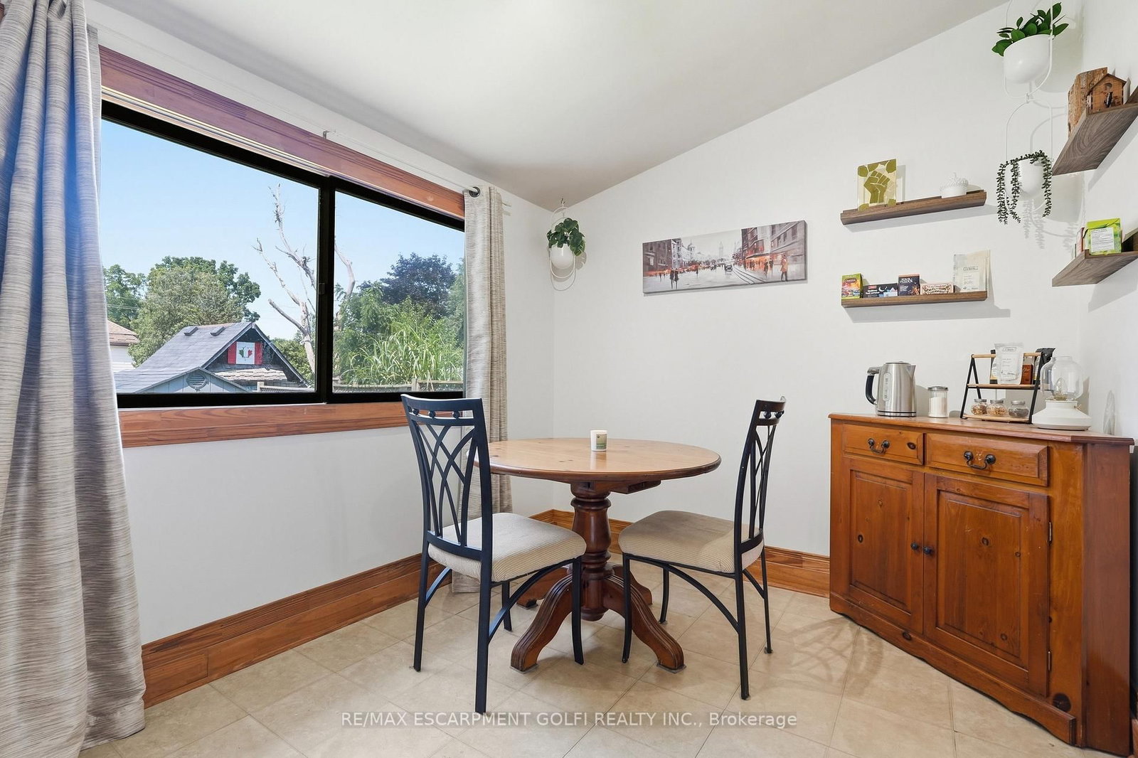 60 Oliver Street • Guelph, ON photo 14