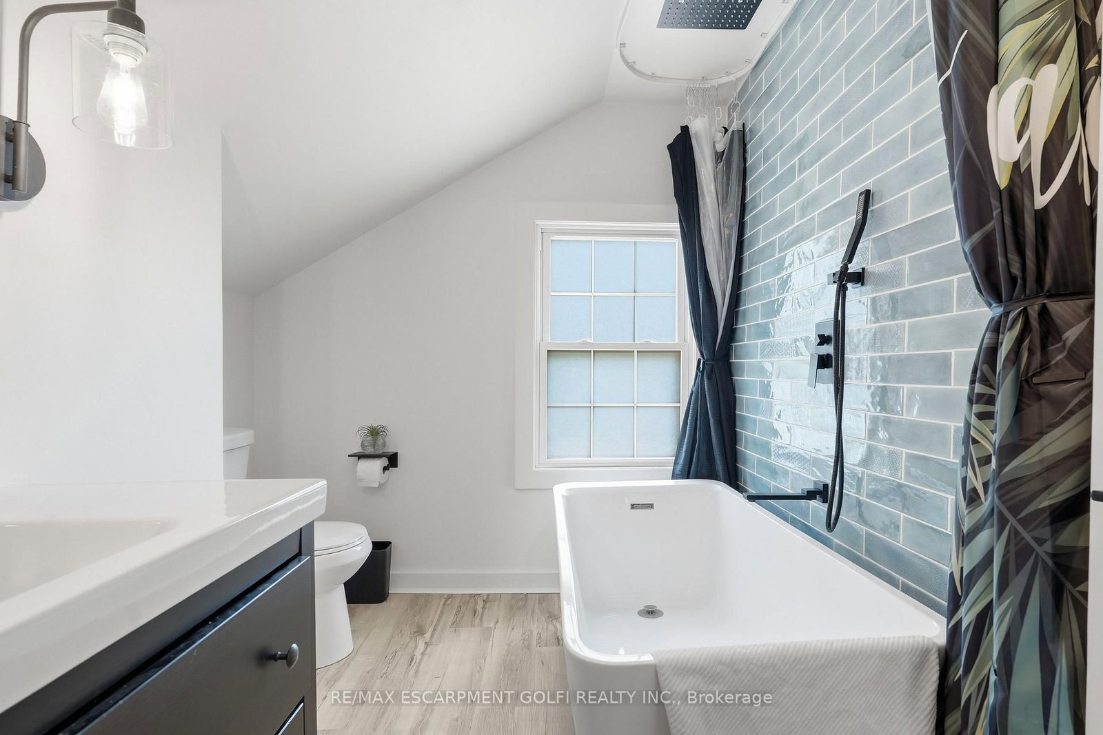 60 Oliver Street • Guelph, ON photo 22