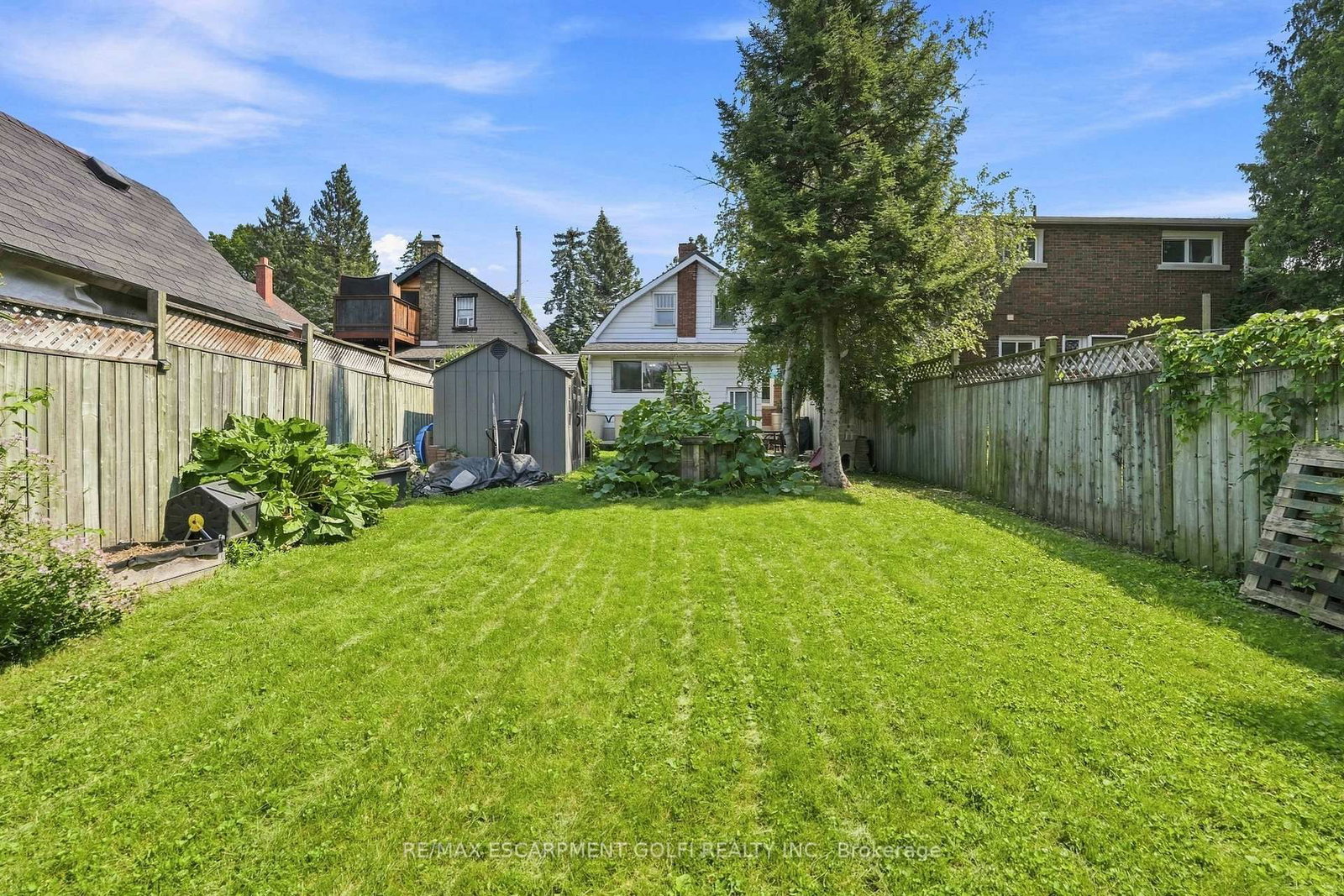 60 Oliver Street • Guelph, ON photo 32