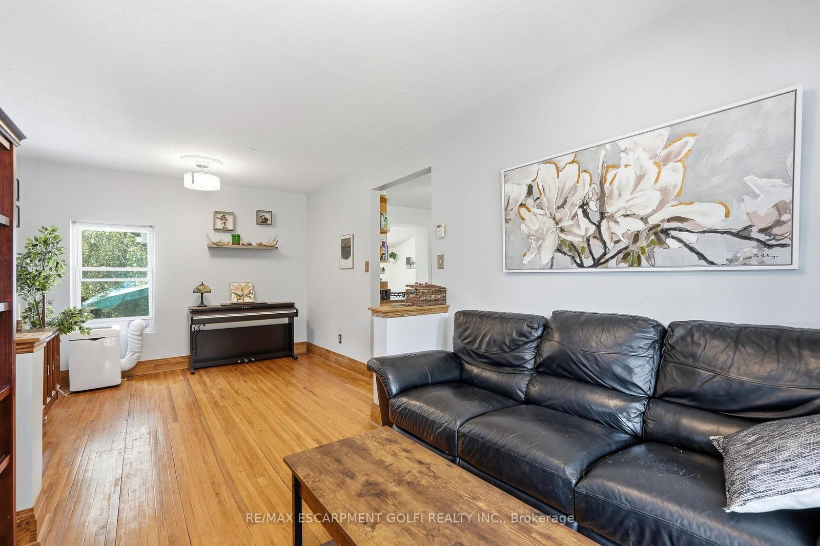 60 Oliver Street • Guelph, ON photo 9