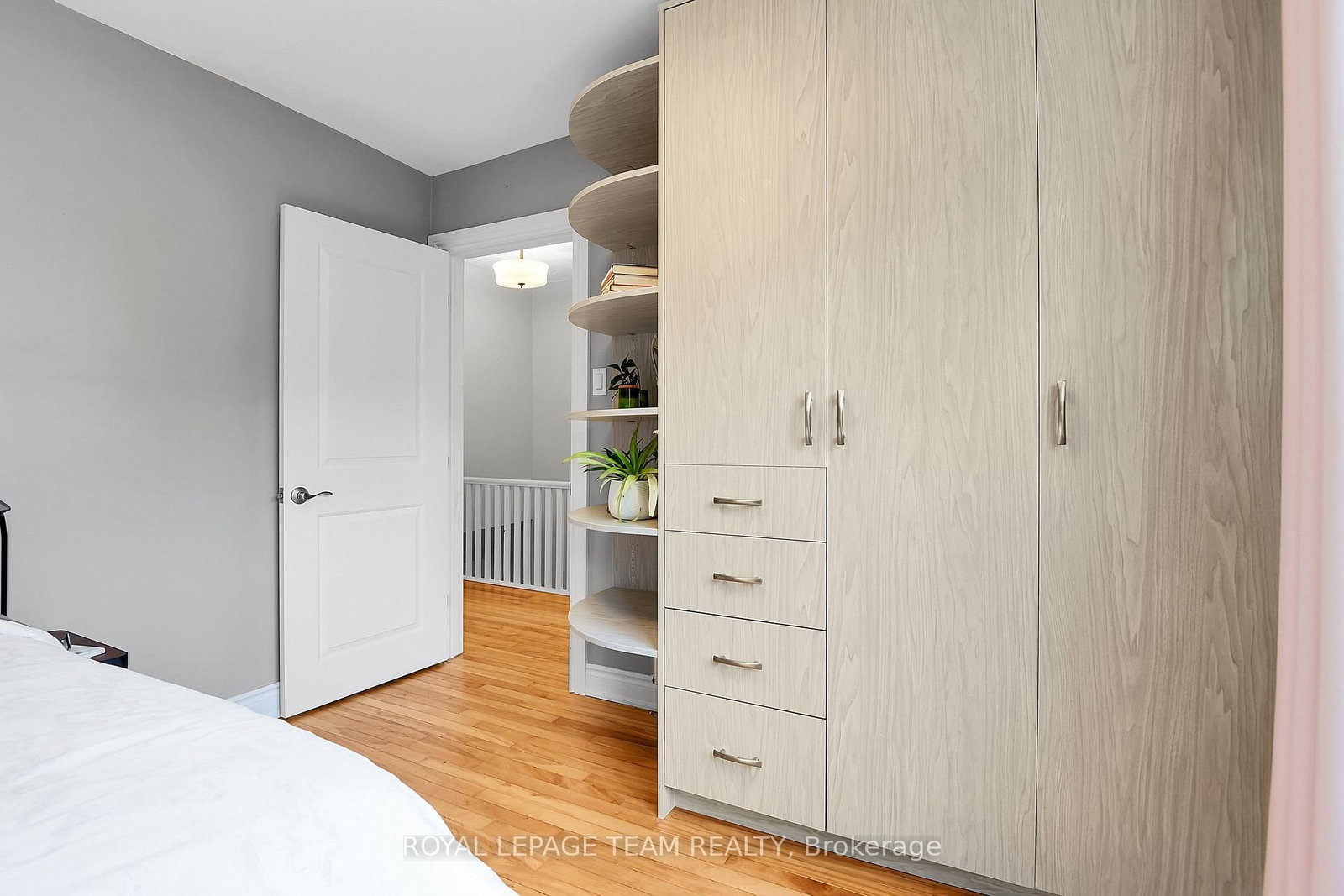 1248 Summerville Avenue • Ottawa, ON photo 20