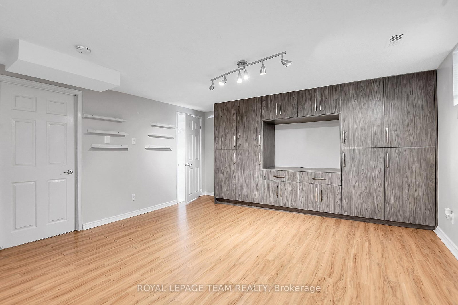 1248 Summerville Avenue • Ottawa, ON photo 23