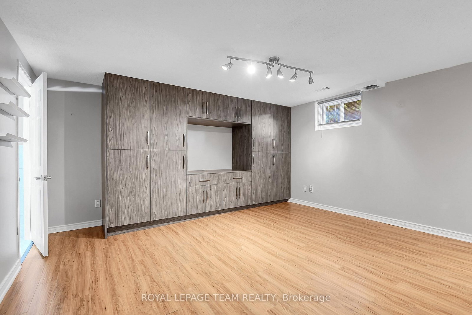 1248 Summerville Avenue • Ottawa, ON photo 24