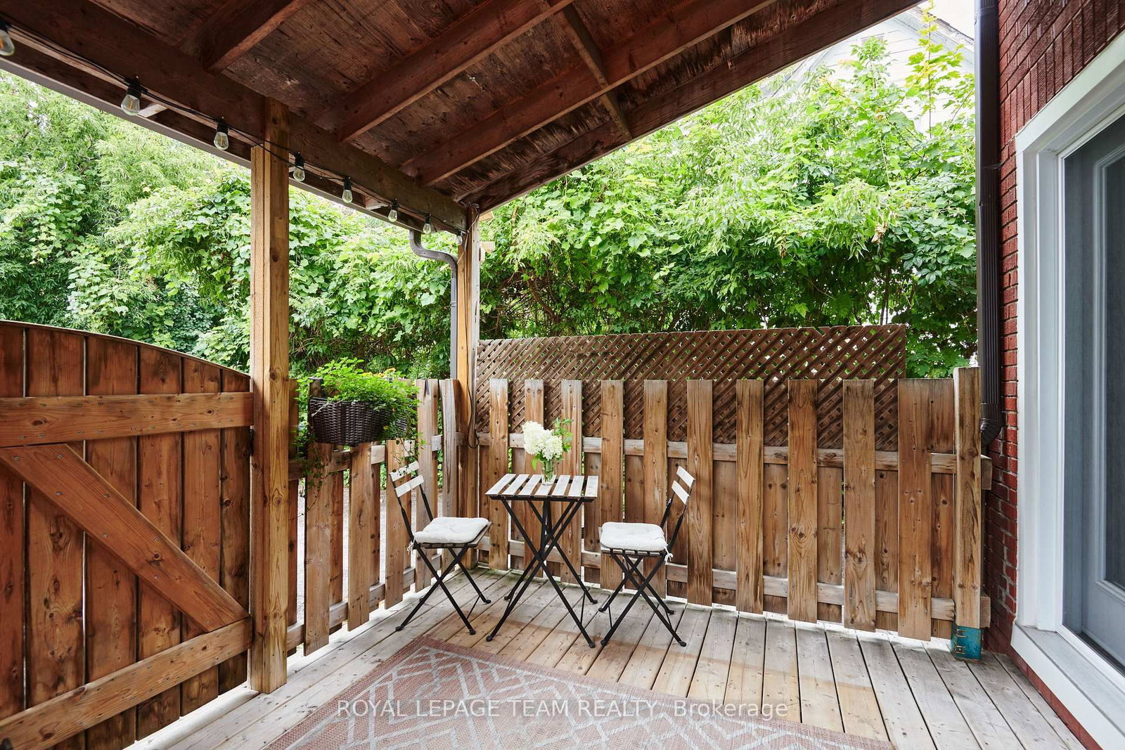 1248 Summerville Avenue • Ottawa, ON photo 29