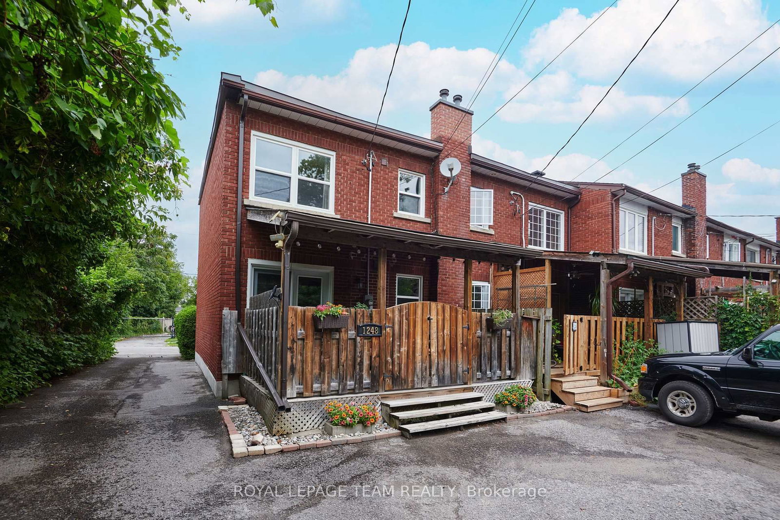 1248 Summerville Avenue • Ottawa, ON photo 30