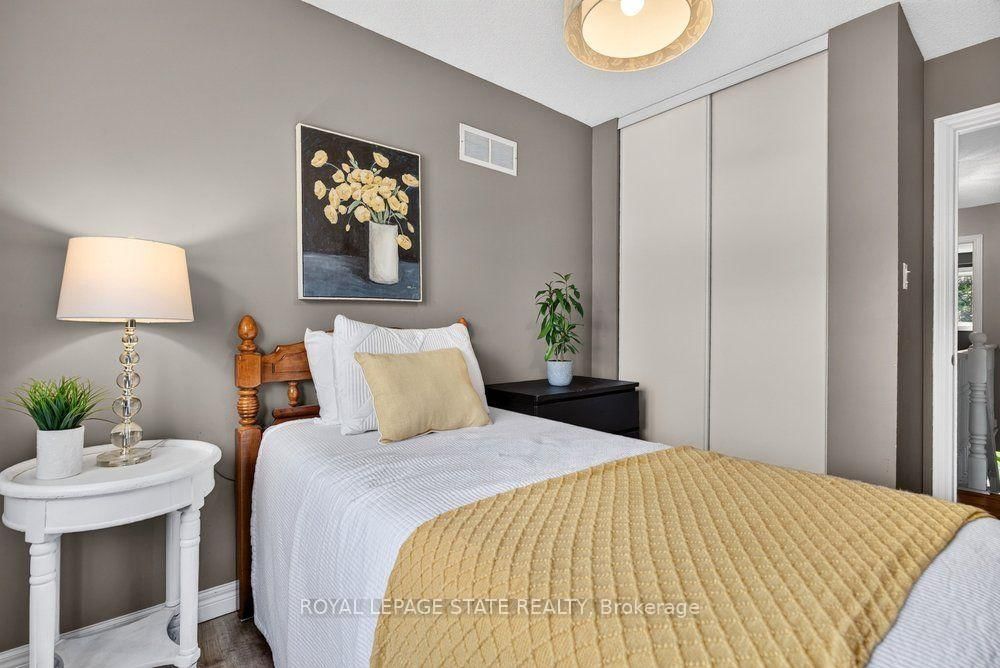 44 Frances Avenue • #11 • Hamilton, ON photo 32