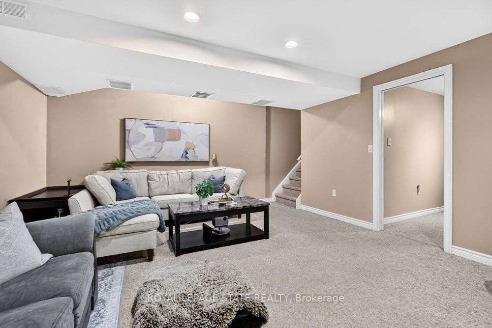 44 Frances Avenue • #11 • Hamilton, ON photo 35