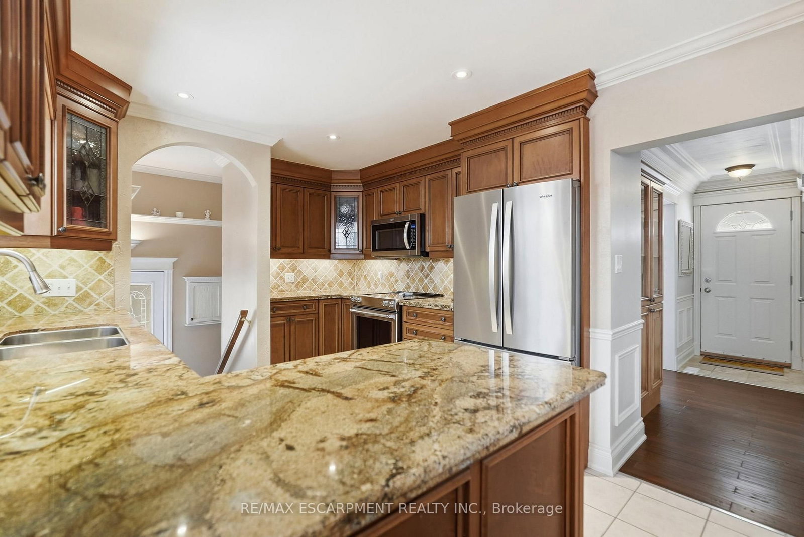 3 Mitchell Avenue • Hamilton, ON photo 8