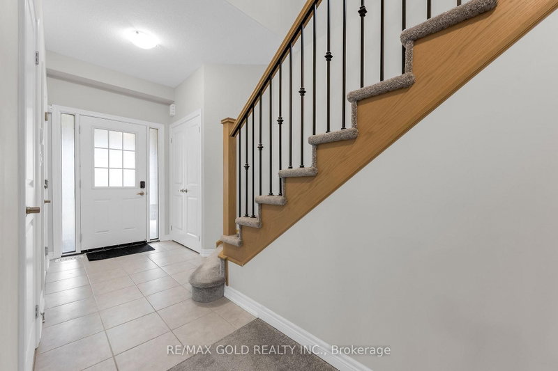 83 Pinot Crescent