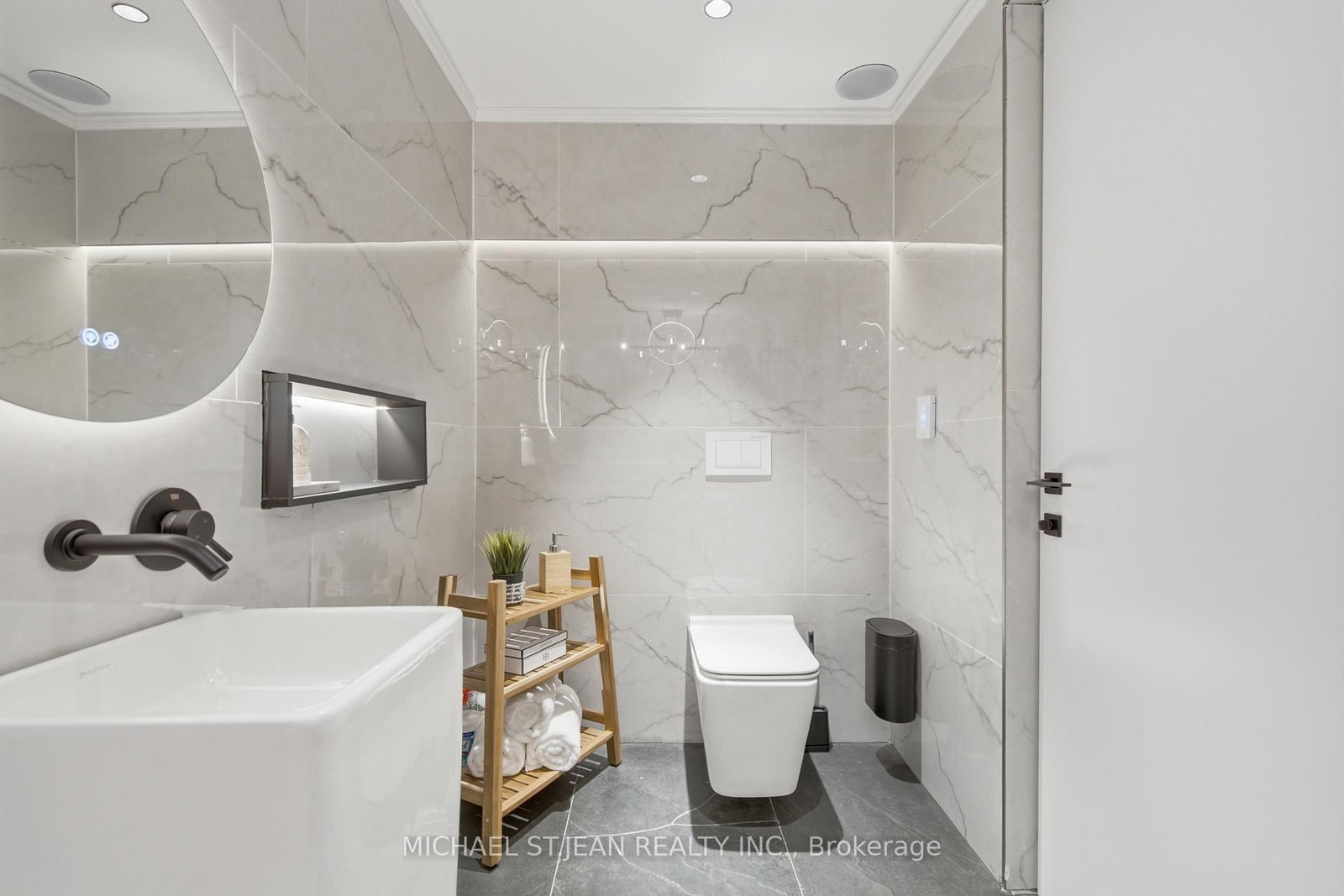 19 Grove Street • Hamilton, ON photo 36