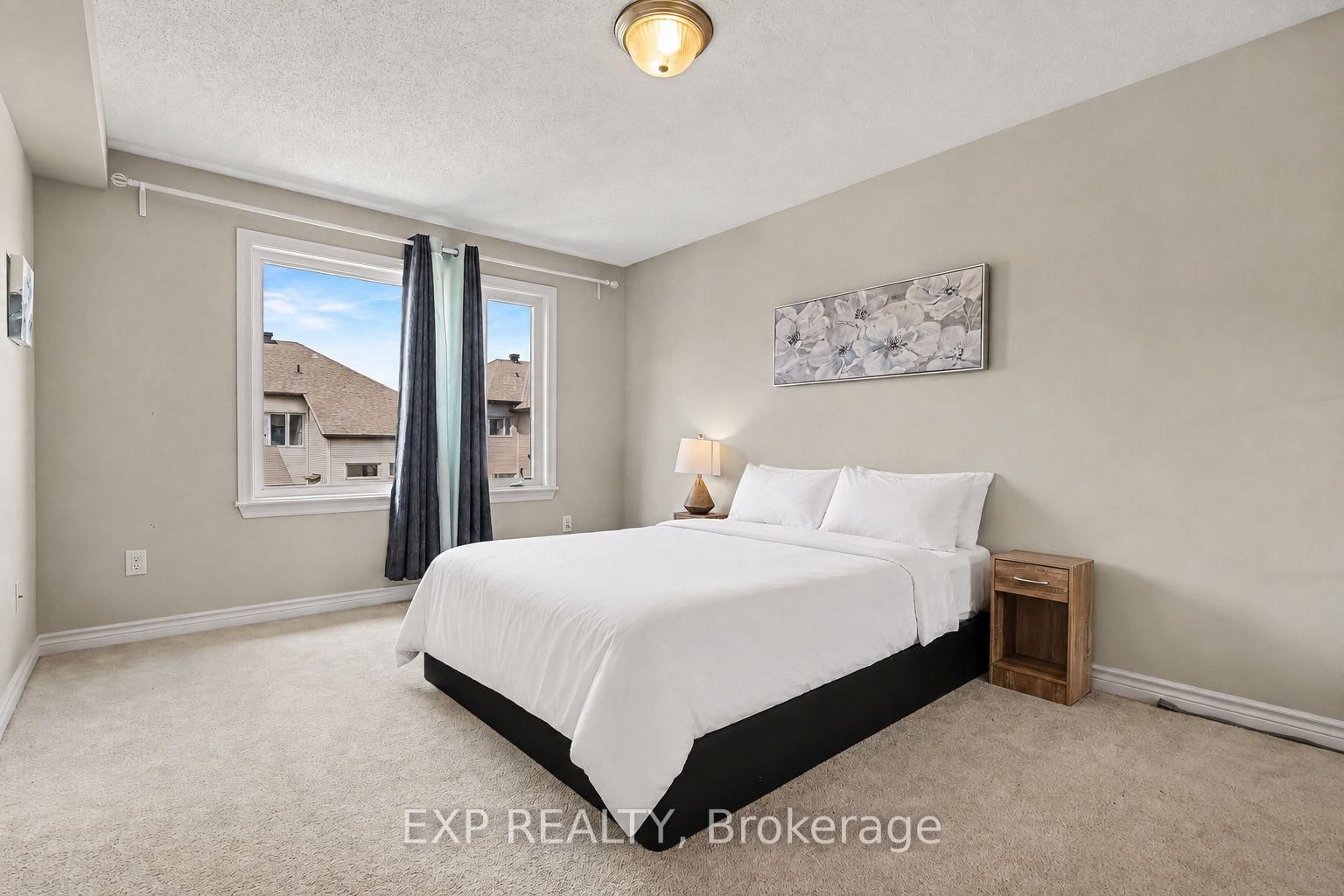 253 Shinleaf Crescent • Ottawa, ON photo 14