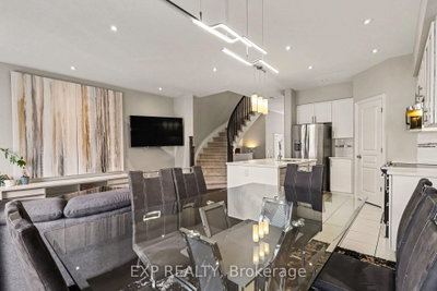 253 Shinleaf Crescent • Ottawa, ON photo 9