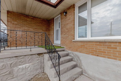 28 Hoffman Street • Kitchener, ON photo 3