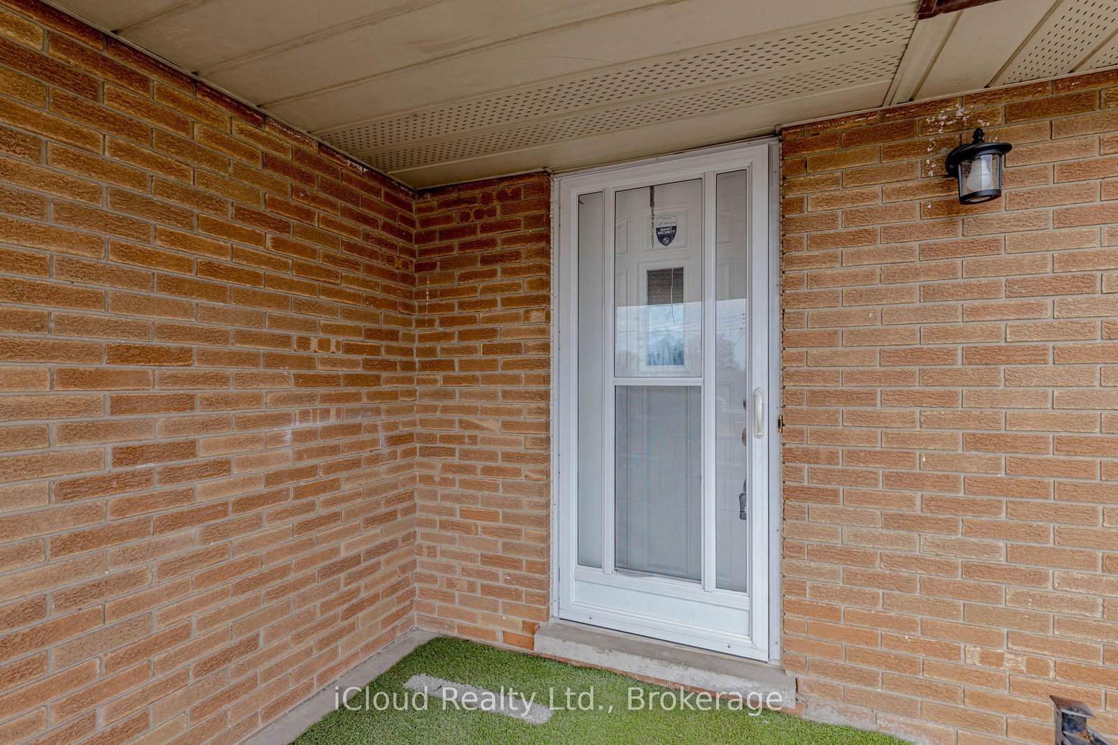 28 Hoffman Street • Kitchener, ON photo 4