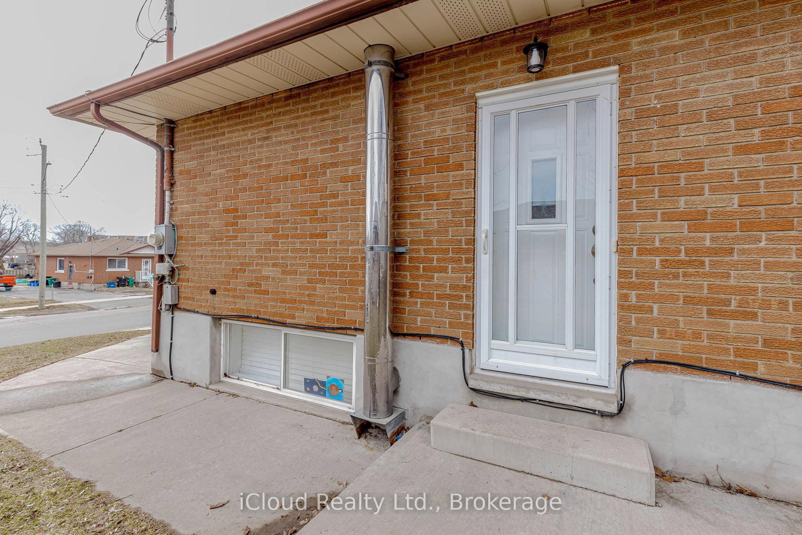 28 Hoffman Street • Kitchener, ON photo 43