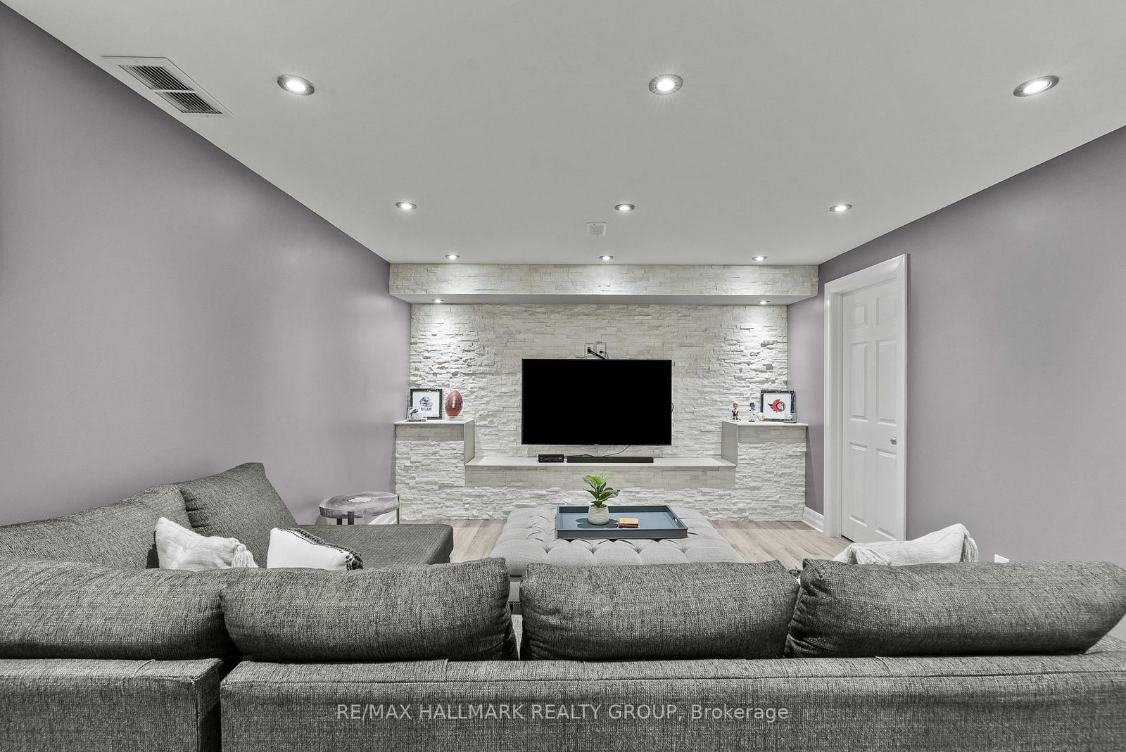 1217 Glenlivet Avenue • Ottawa, ON photo 38