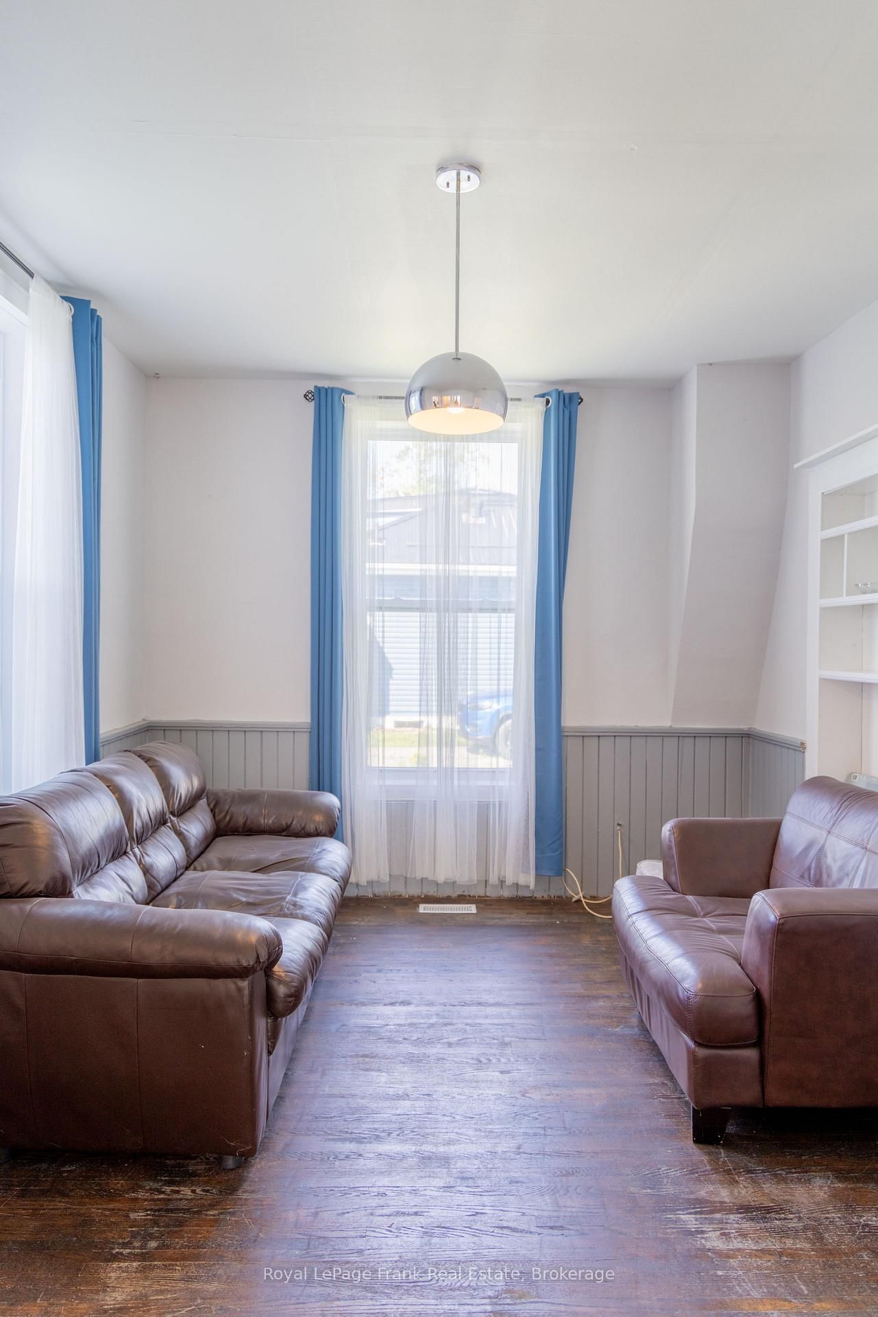 37 Durham St, Kawartha Lakes, view 13
