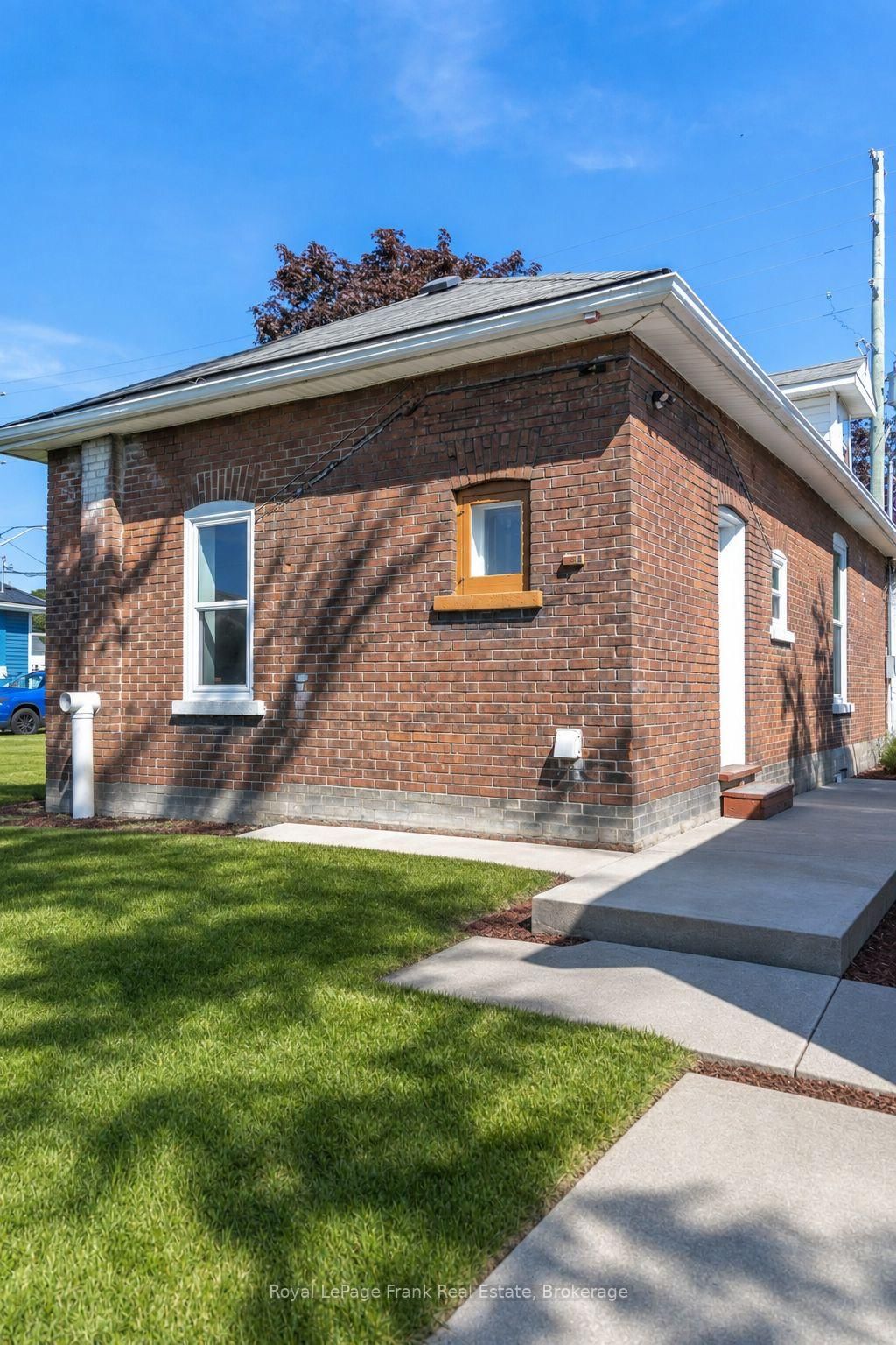 37 Durham St, Kawartha Lakes, view 23