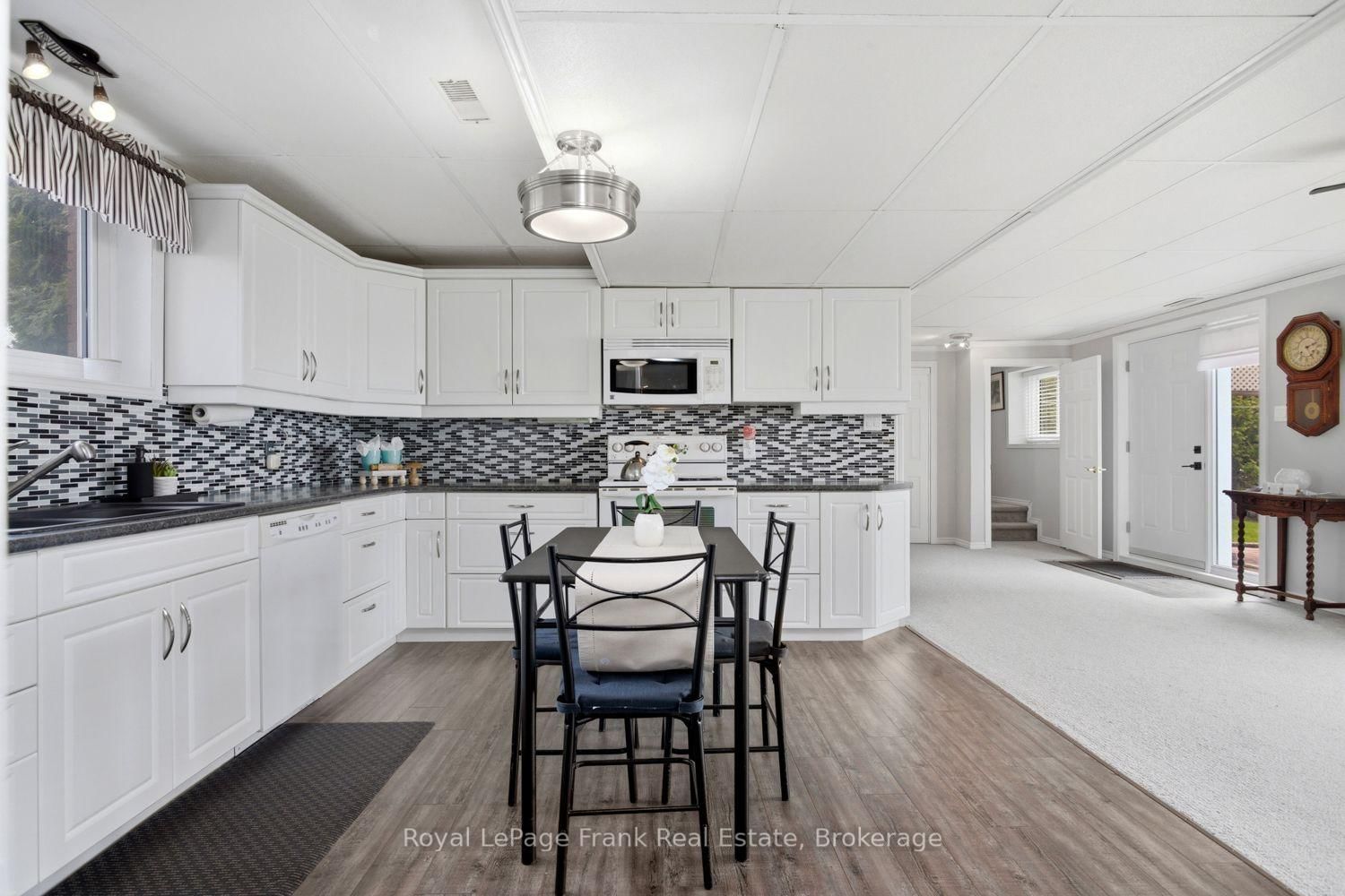 106 Starr Boulevard • Kawartha Lakes, ON photo 34