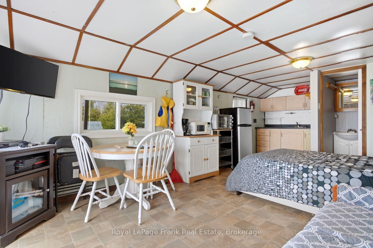 106 Starr Boulevard • Kawartha Lakes, ON photo 44
