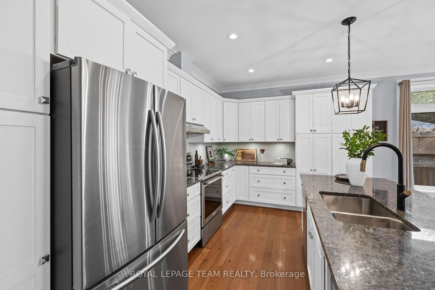 77 Juanita Avenue • Carp, ON photo 14