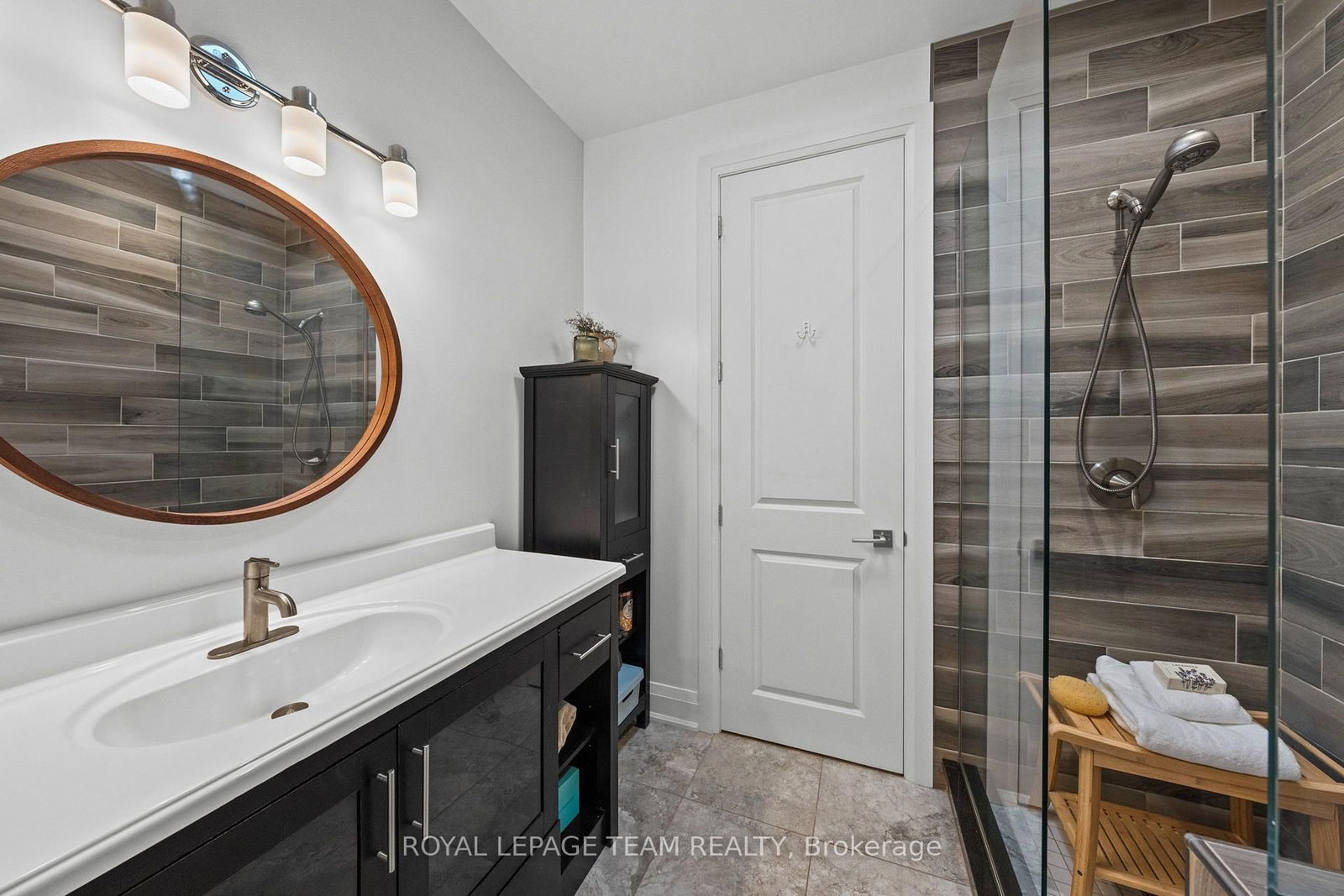 77 Juanita Avenue • Carp, ON photo 22