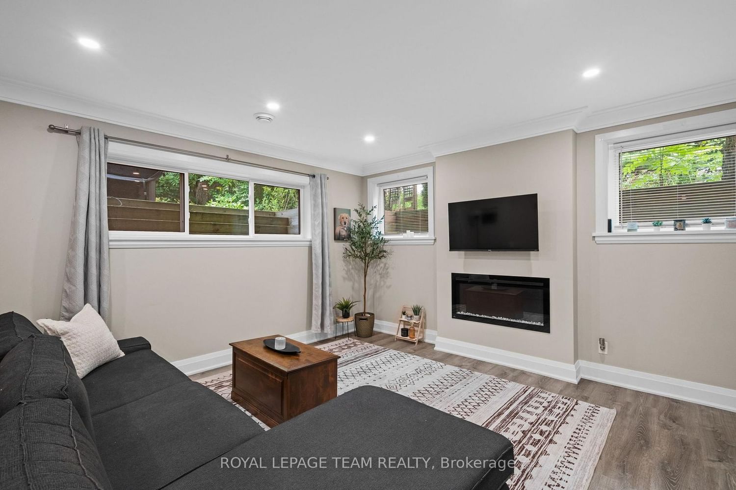 77 Juanita Avenue • Carp, ON photo 33