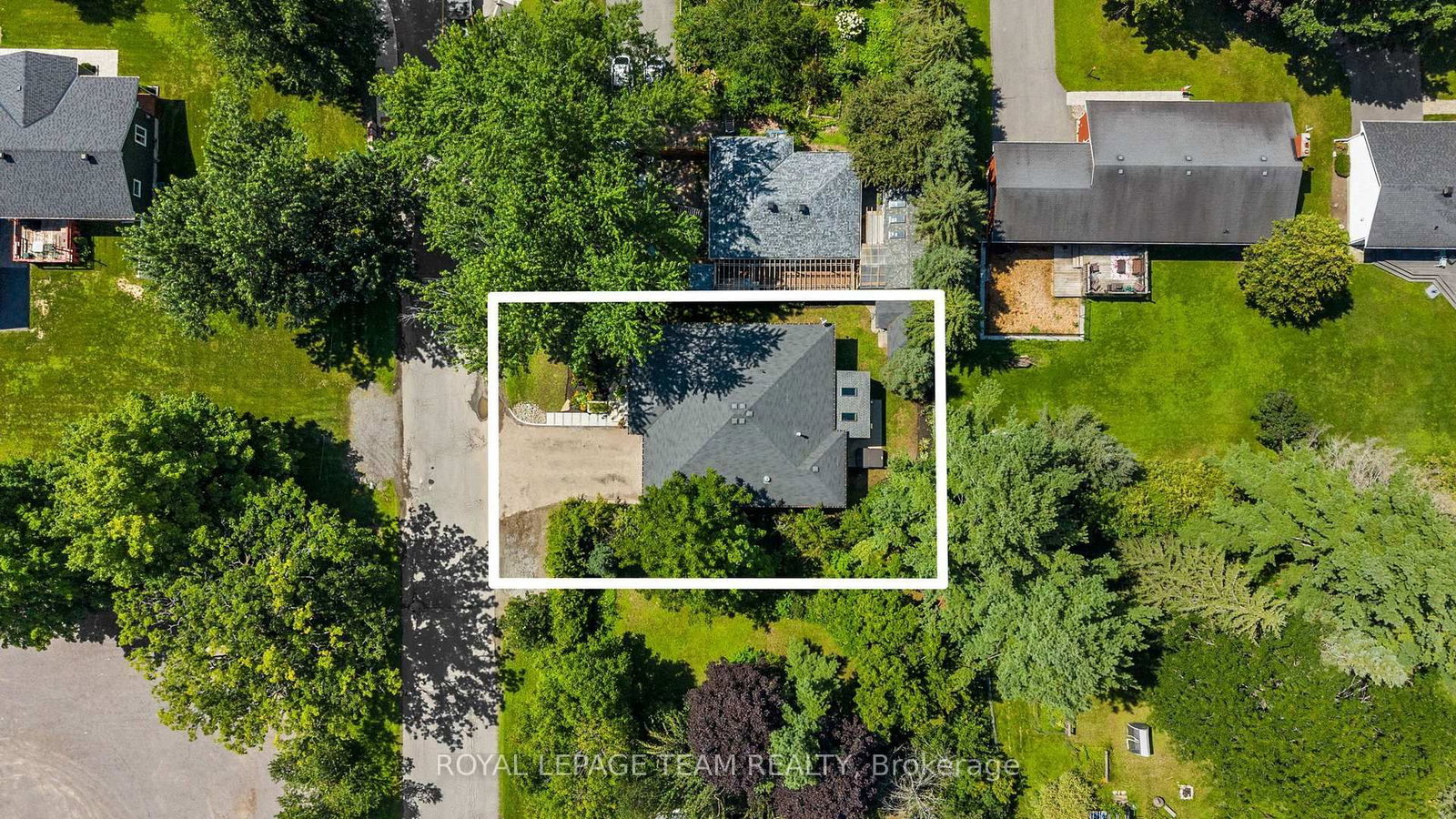 77 Juanita Avenue • Carp, ON photo 48