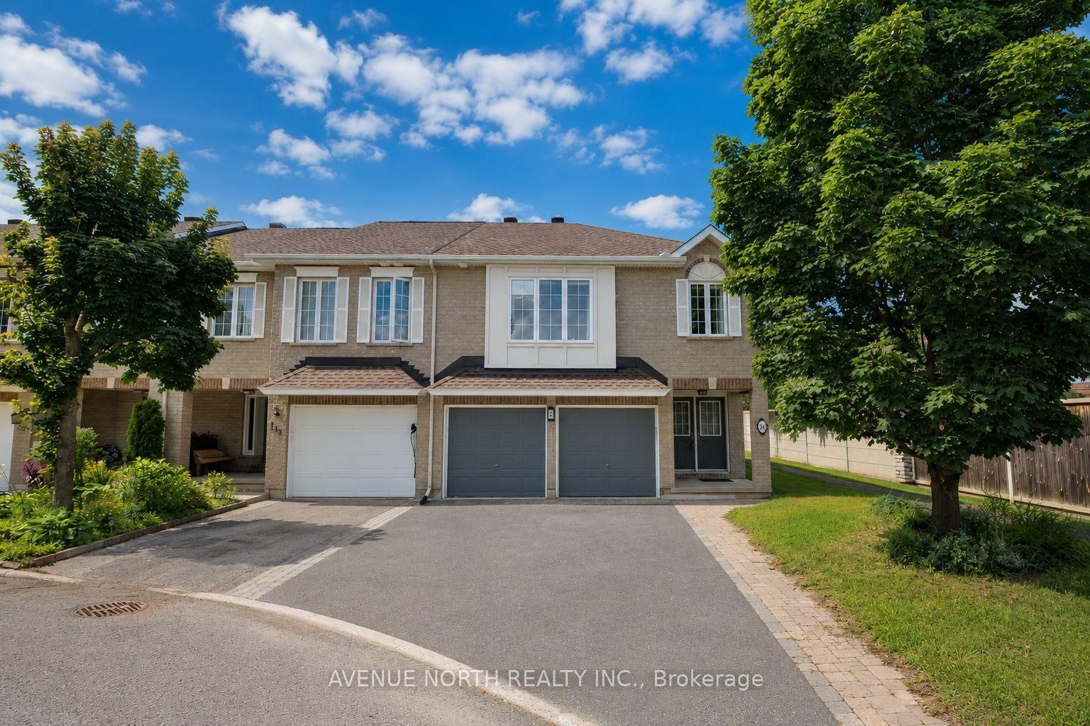 141 GLADEVIEW Private • Ottawa, ON photo 49
