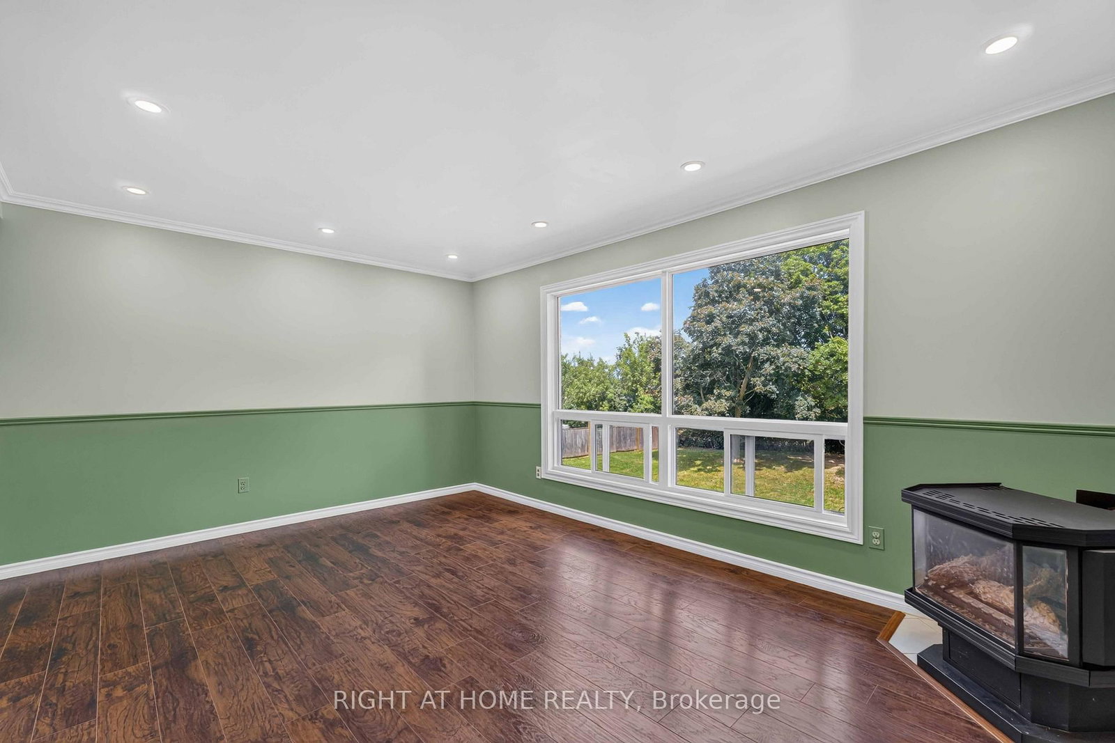 66 Summercrest Drive • #3 • Hamilton, ON photo 5