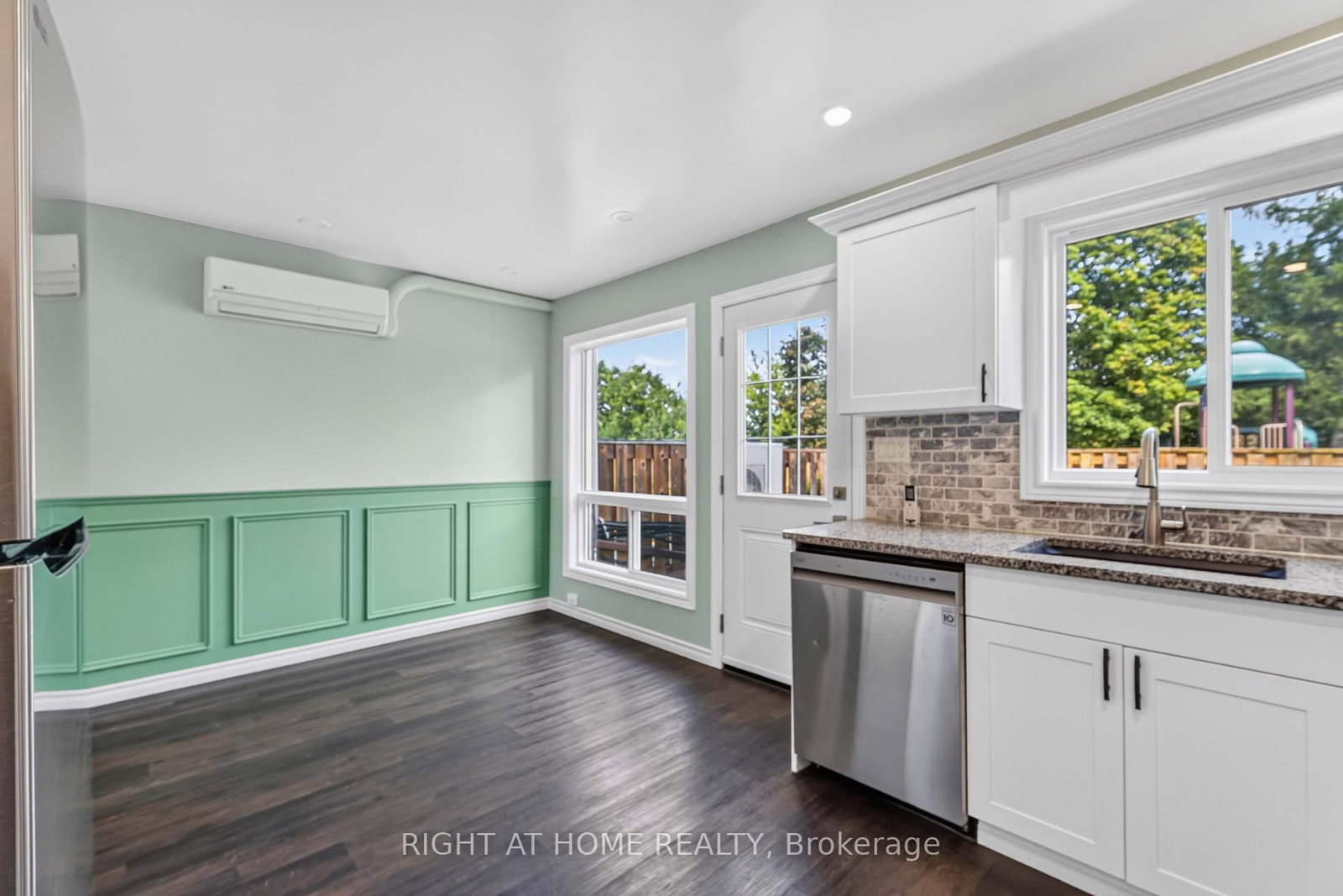 66 Summercrest Drive • #3 • Hamilton, ON photo 6