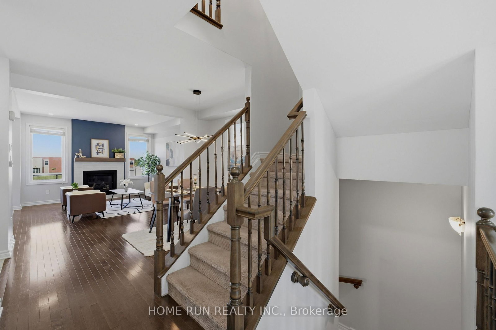42 CLONFADDA Terrace • Ottawa, ON photo 5