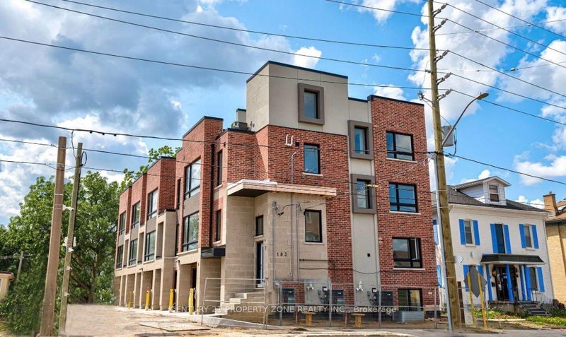 4 - 183 Victoria Street N