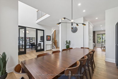 1704 Upper West Avenue • London South, ON photo 5
