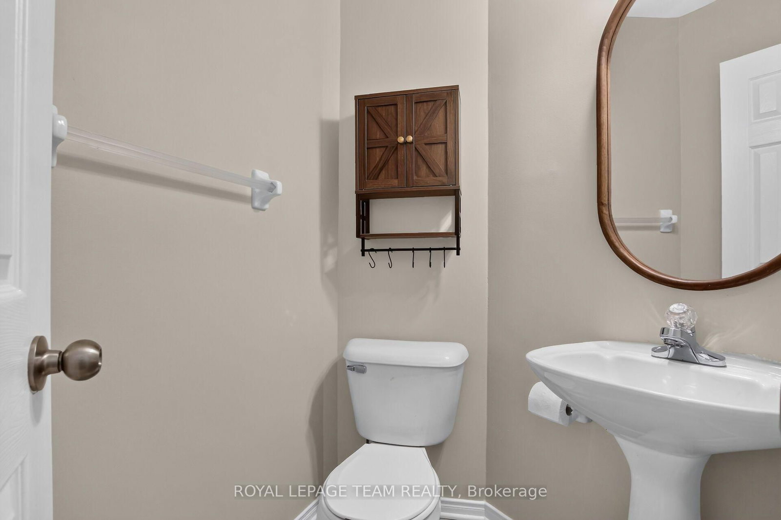 28 Cohen Avenue • Kanata, ON photo 17
