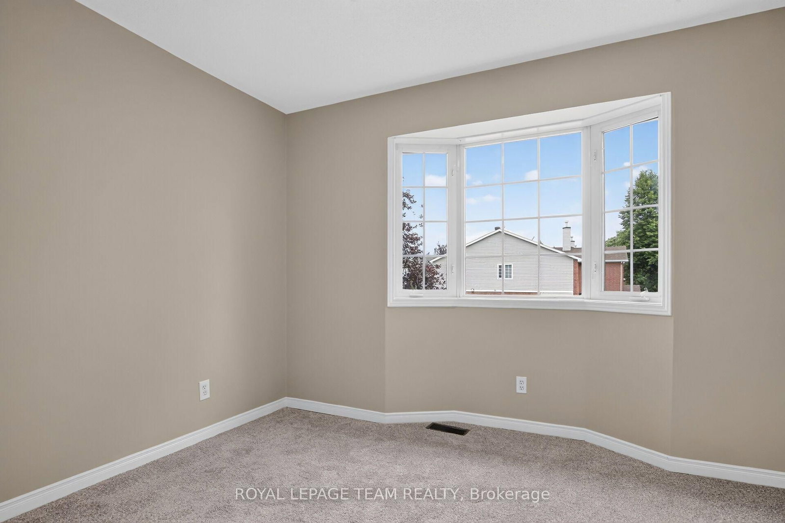 28 Cohen Avenue • Kanata, ON photo 29